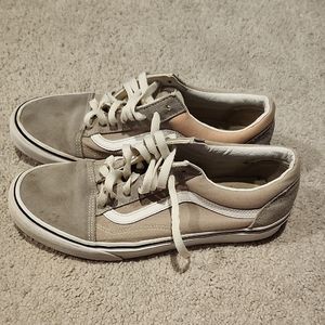Vans Men's Gray and White Sneakers Size 9